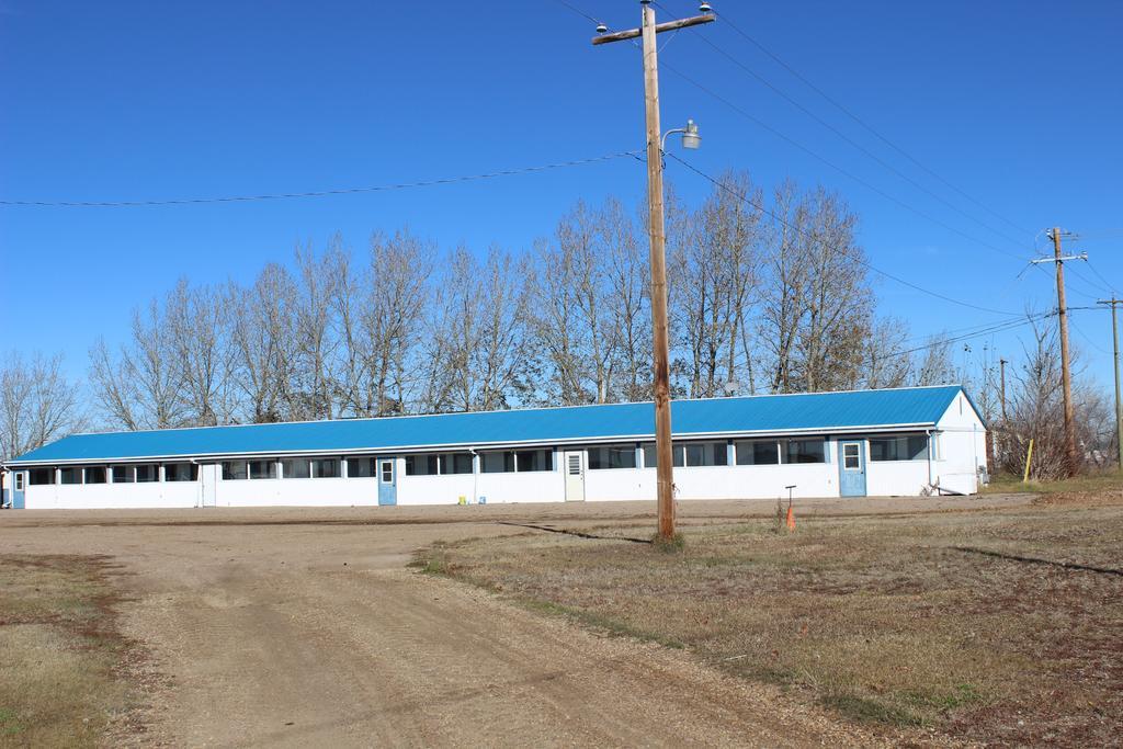 Youngstown Raval Paradise Motel And Rv Park المظهر الخارجي الصورة