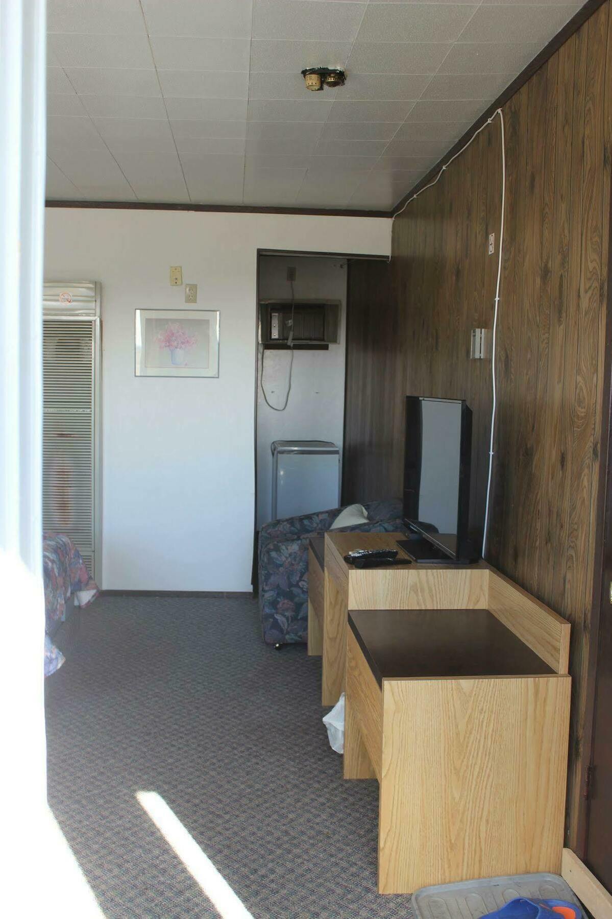 Youngstown Raval Paradise Motel And Rv Park المظهر الخارجي الصورة