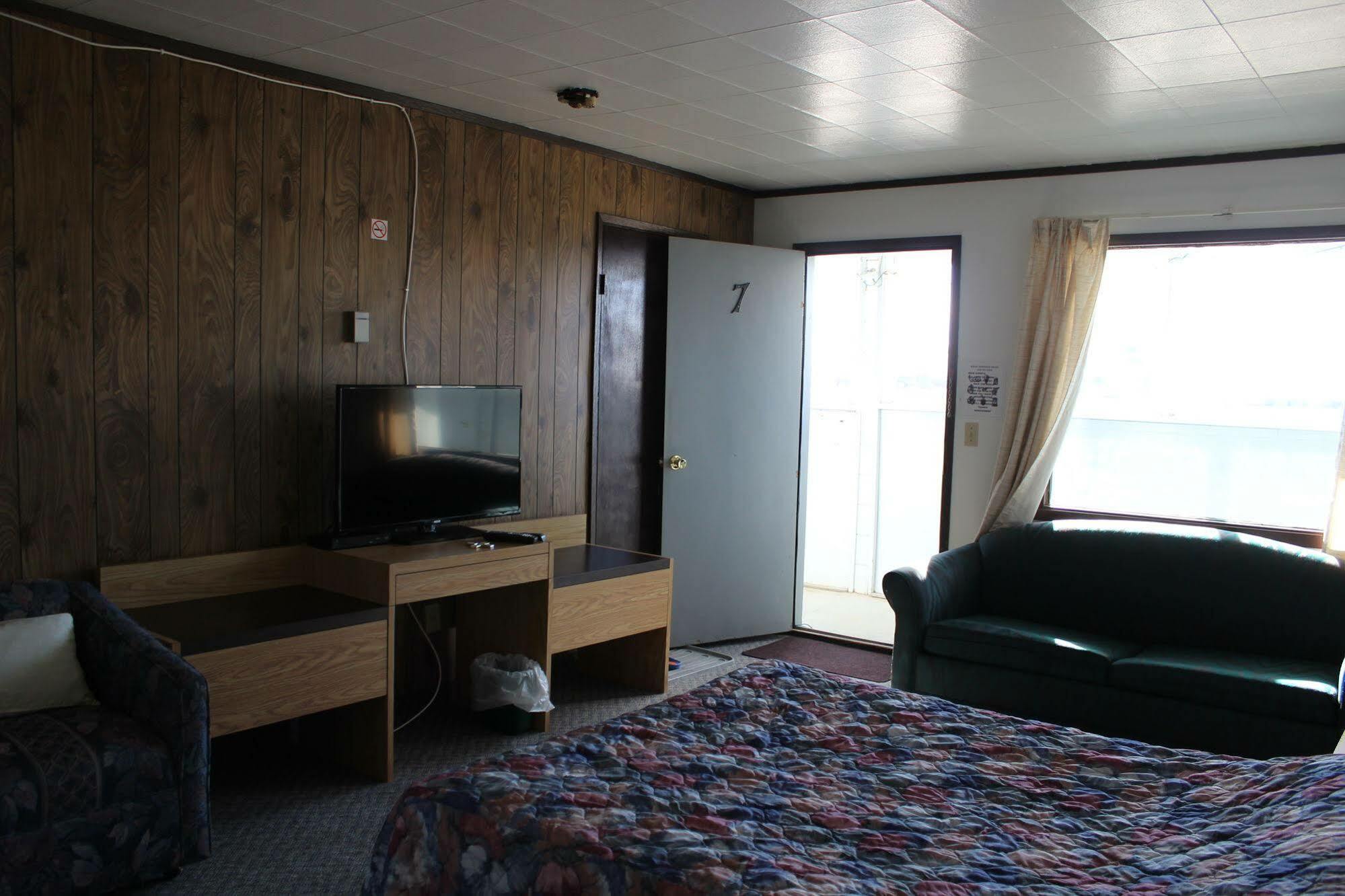 Youngstown Raval Paradise Motel And Rv Park المظهر الخارجي الصورة