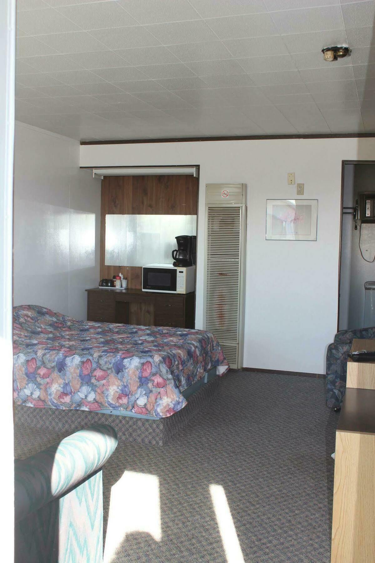 Youngstown Raval Paradise Motel And Rv Park المظهر الخارجي الصورة